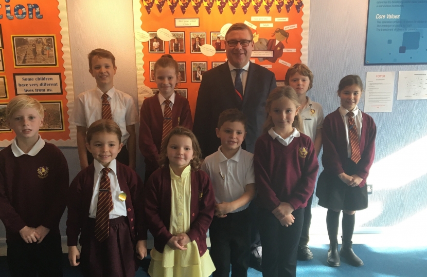 Mark Francois MP pictured alongside members of the Ashingdon Primary School Council who quizzed him on his role as an MP during his recent visit to the school.