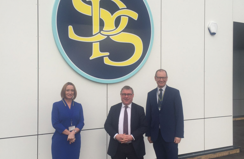 Mark Francois MP outside the new teaching block at Sweyne Park  School with headteacher Katherine Dines and Project Manager Simon Smith